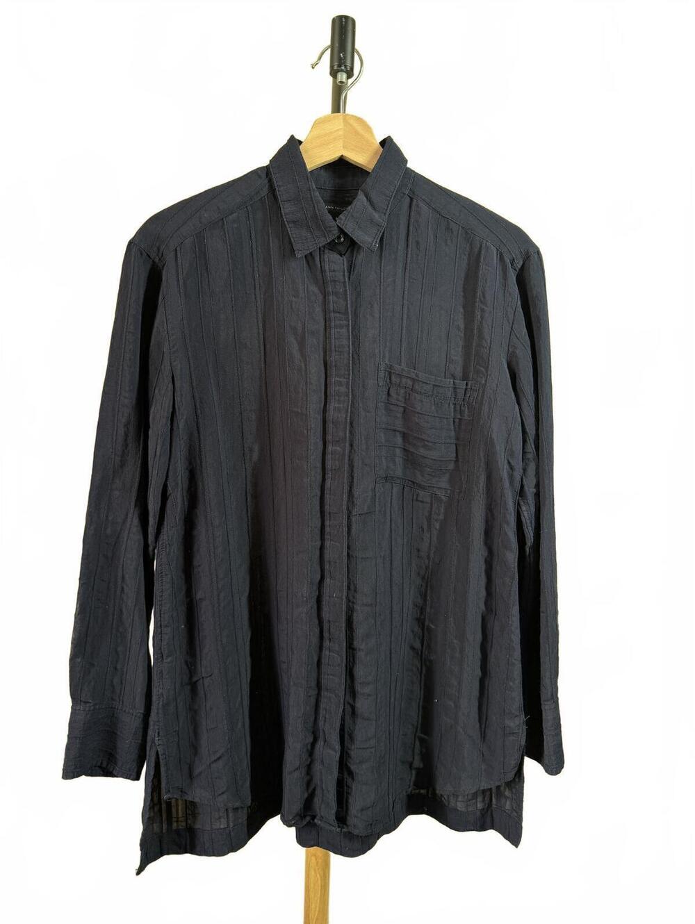 Ann Taylor Black Long Sleeve Button-Up Shirt Medium